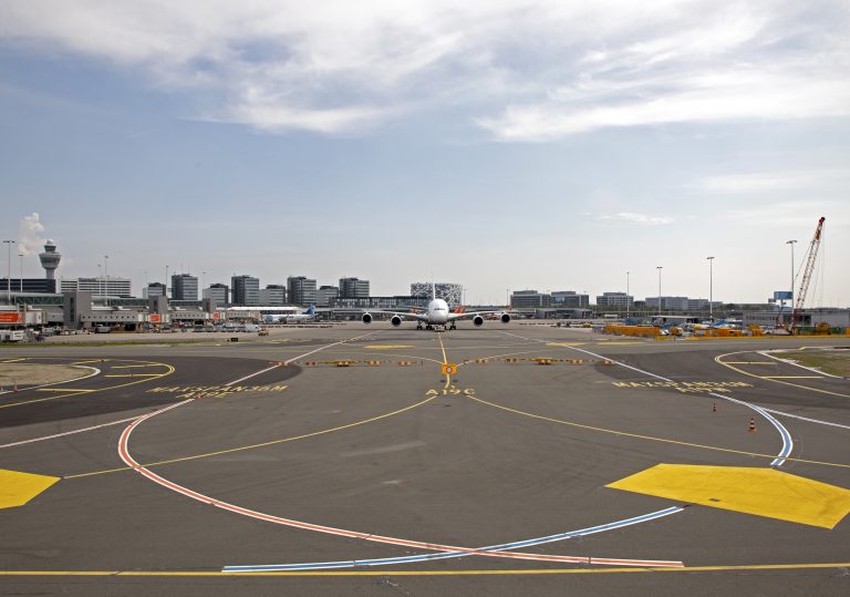 Eenrichtingsverkeer op de Alfa en Bravo taxibanen