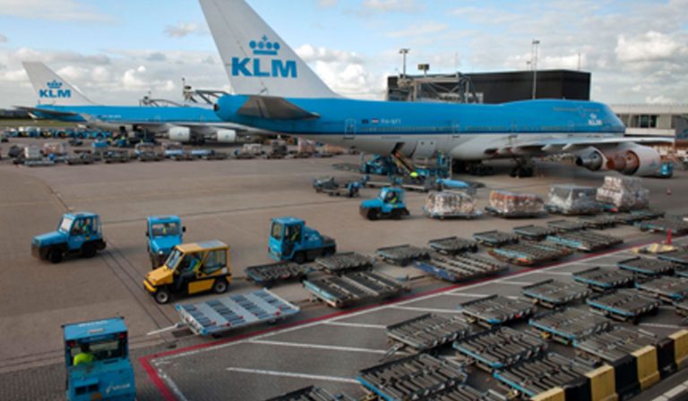 Sharing ground equipment and vehicles