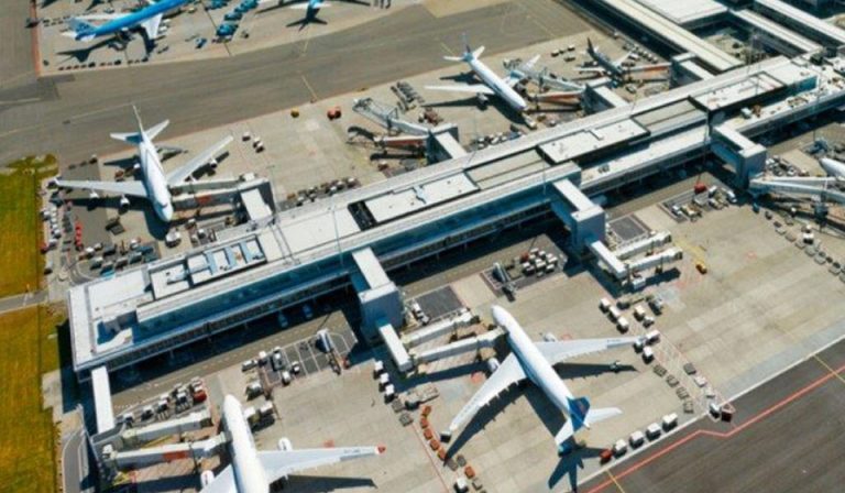Deviations by ground handling staff