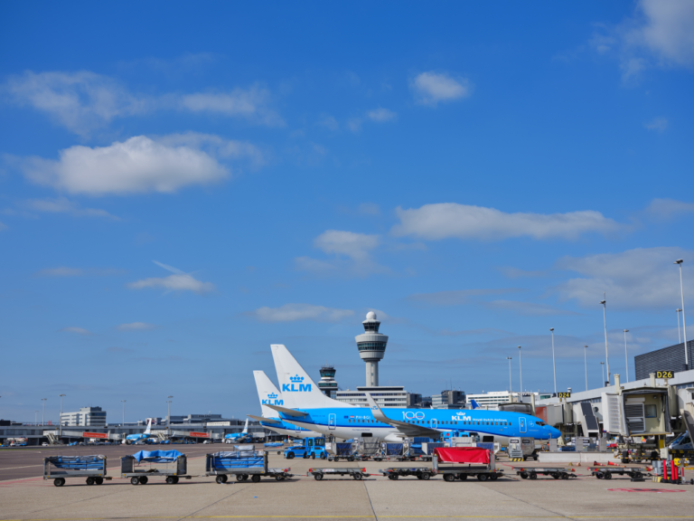 Handling A321 on short stands